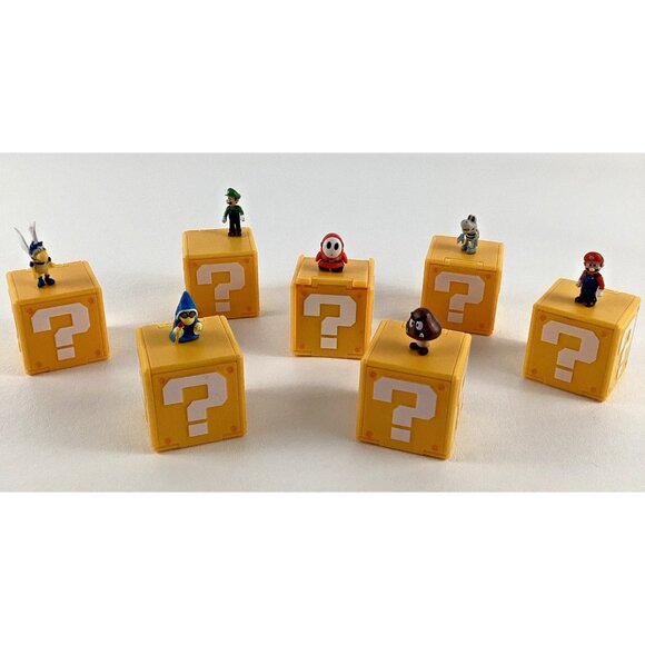 Nintendo Super Mario Question Mark Boxes Lot Mini Action Figures Dry Bones Luigi - Picture 5 of 6